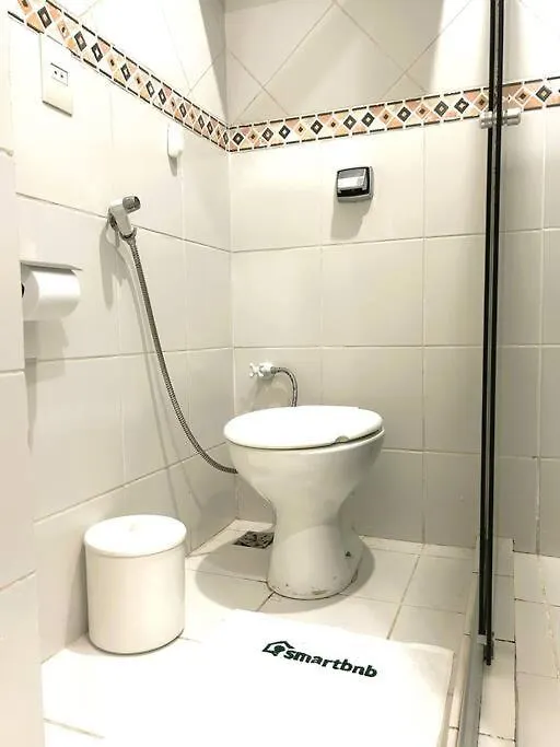 Apartamento Completo no Posto 6-1